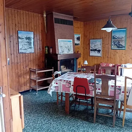 Chalet Bolquere Pyrenees 2000